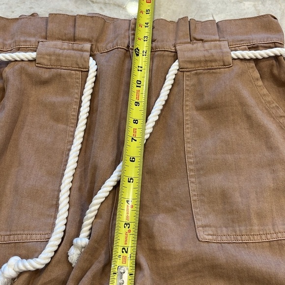 BLANKNYC | High Waist Paper Bag‎ Pants | Tan with Rope Belt | Large - Picture 14 of 16
